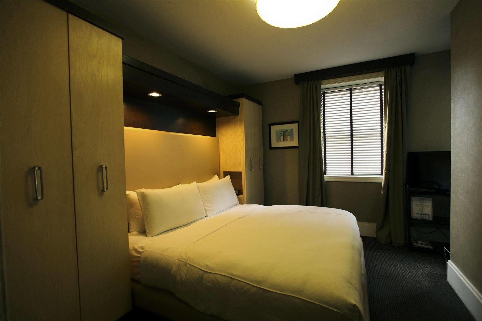 Hotel Amsterdam Court